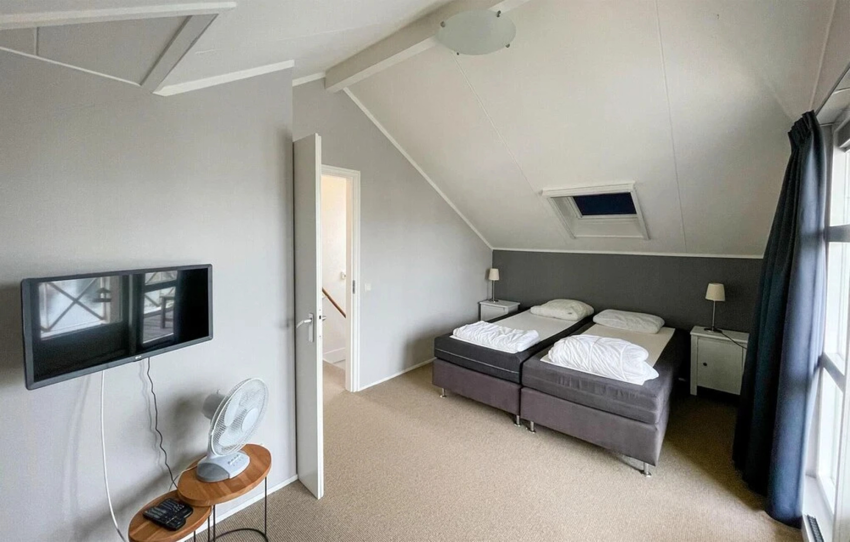 It Soal Waterpark-waterlelie I