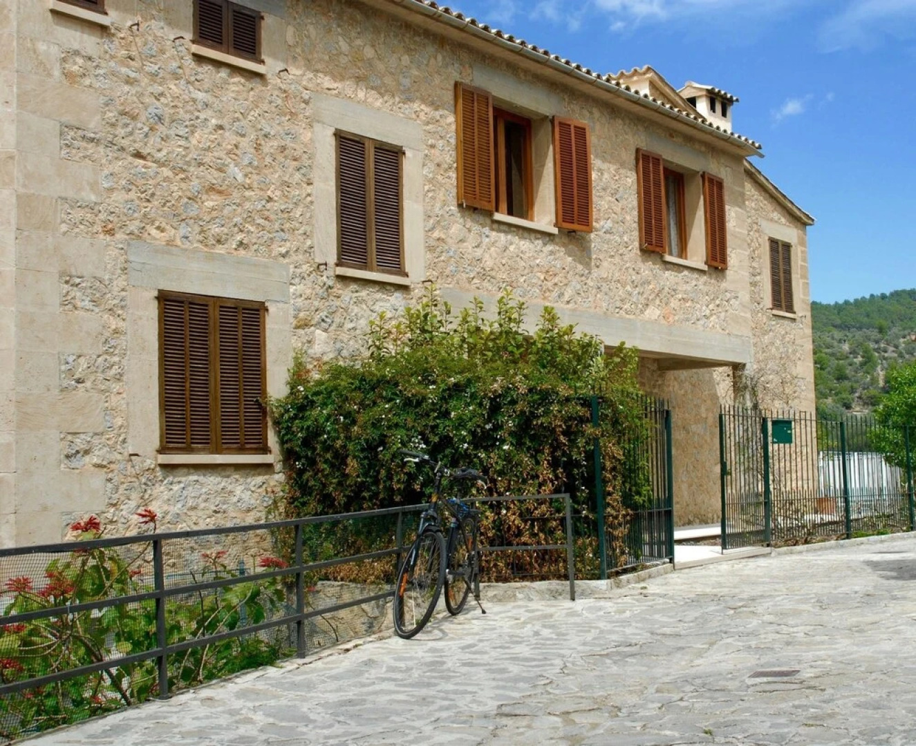 Villa With 6 Bedrooms in Estellencs, With Wonderful sea View, Private