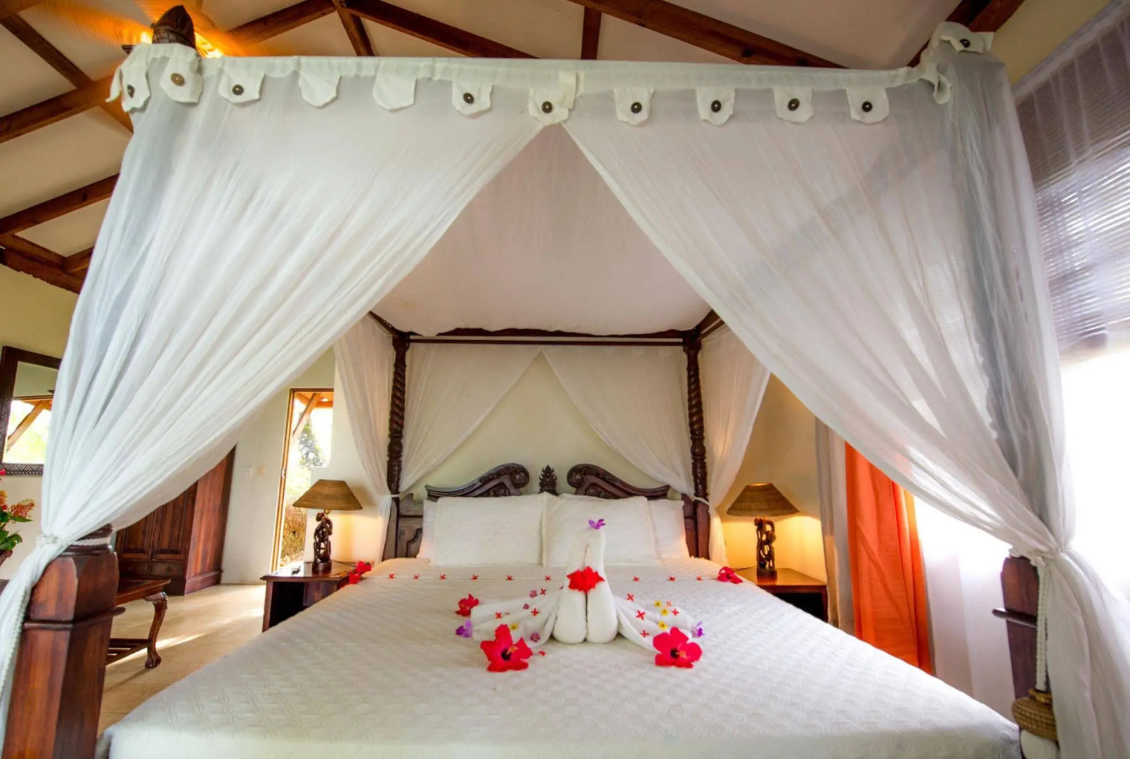 Popa Paradise Beach Resort