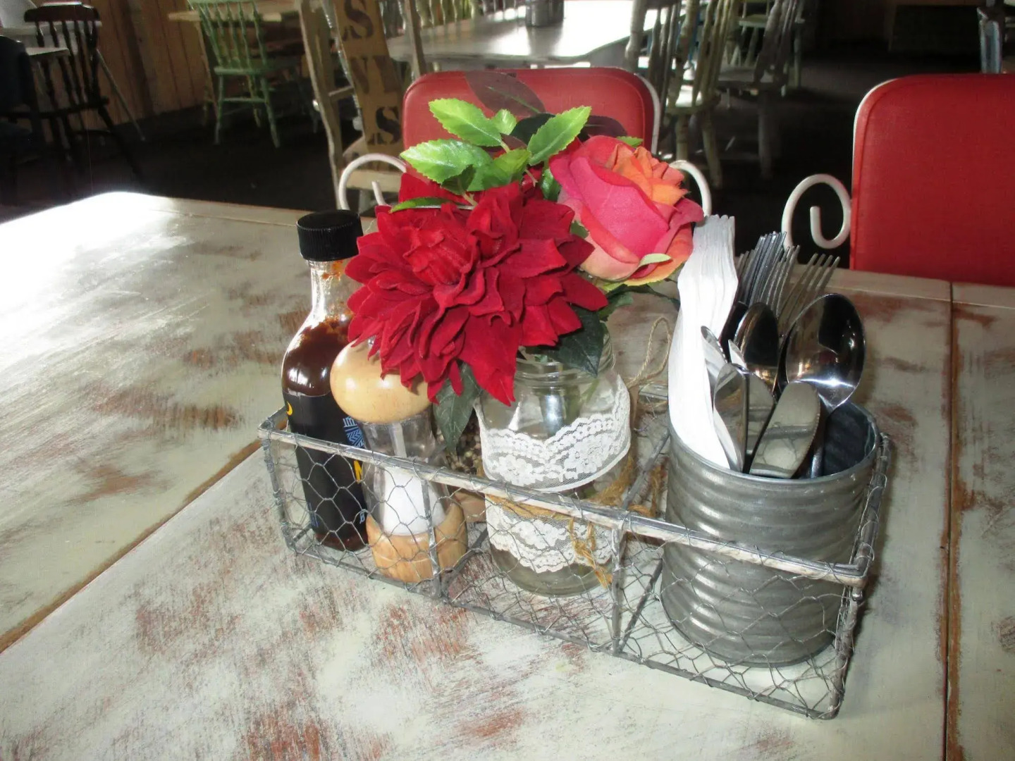 Fat Owl Motel, Bar & Eatery