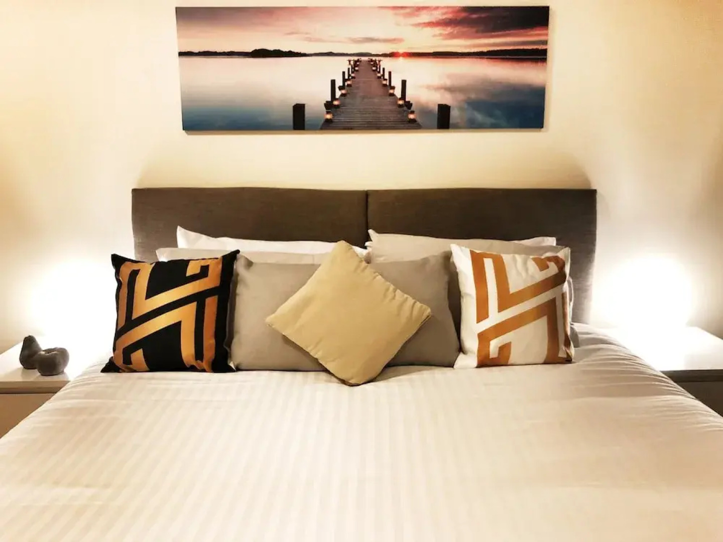 Apartment in Central Historic Rochester