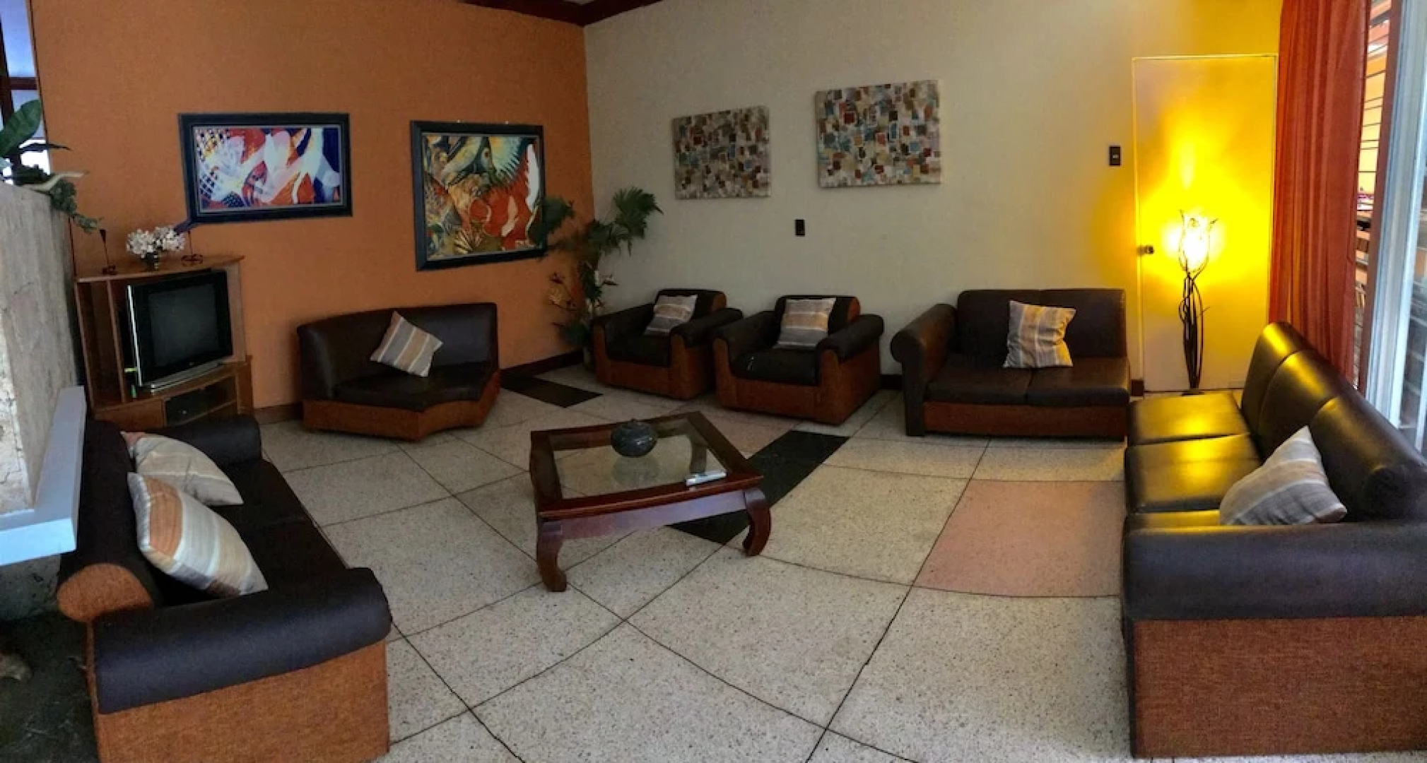 Mi Casa Hostel