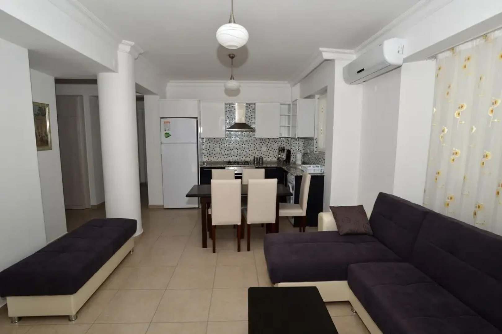 Lighthouse Legend Aparts