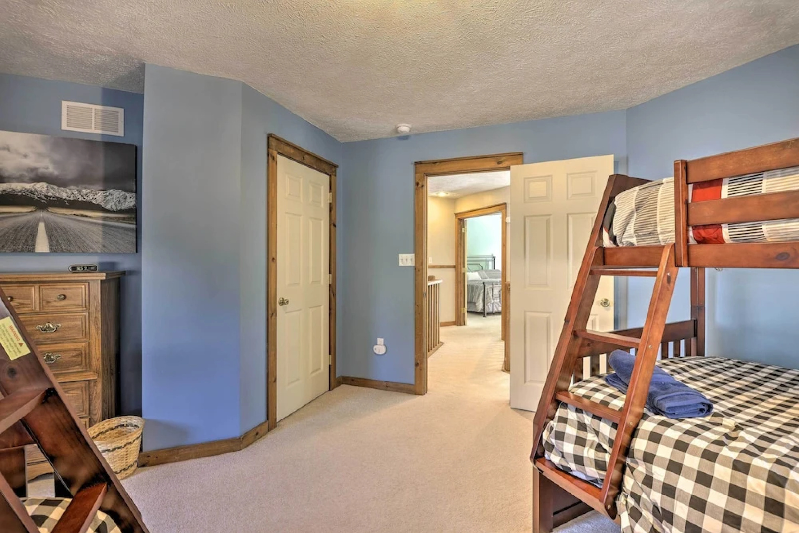 Cozy Tannersville Getaway Near Ski Resort!