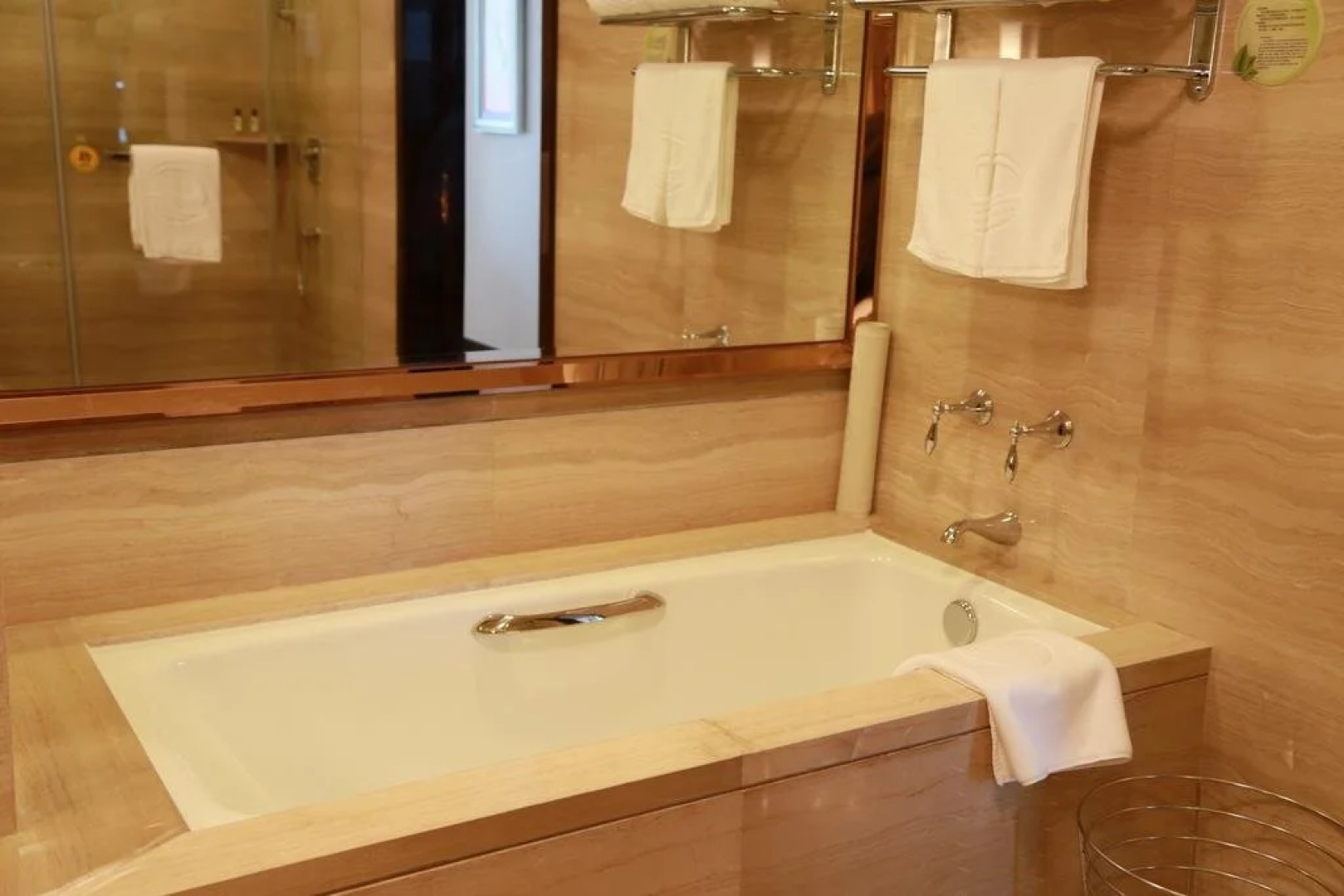 Parkview International Hotel