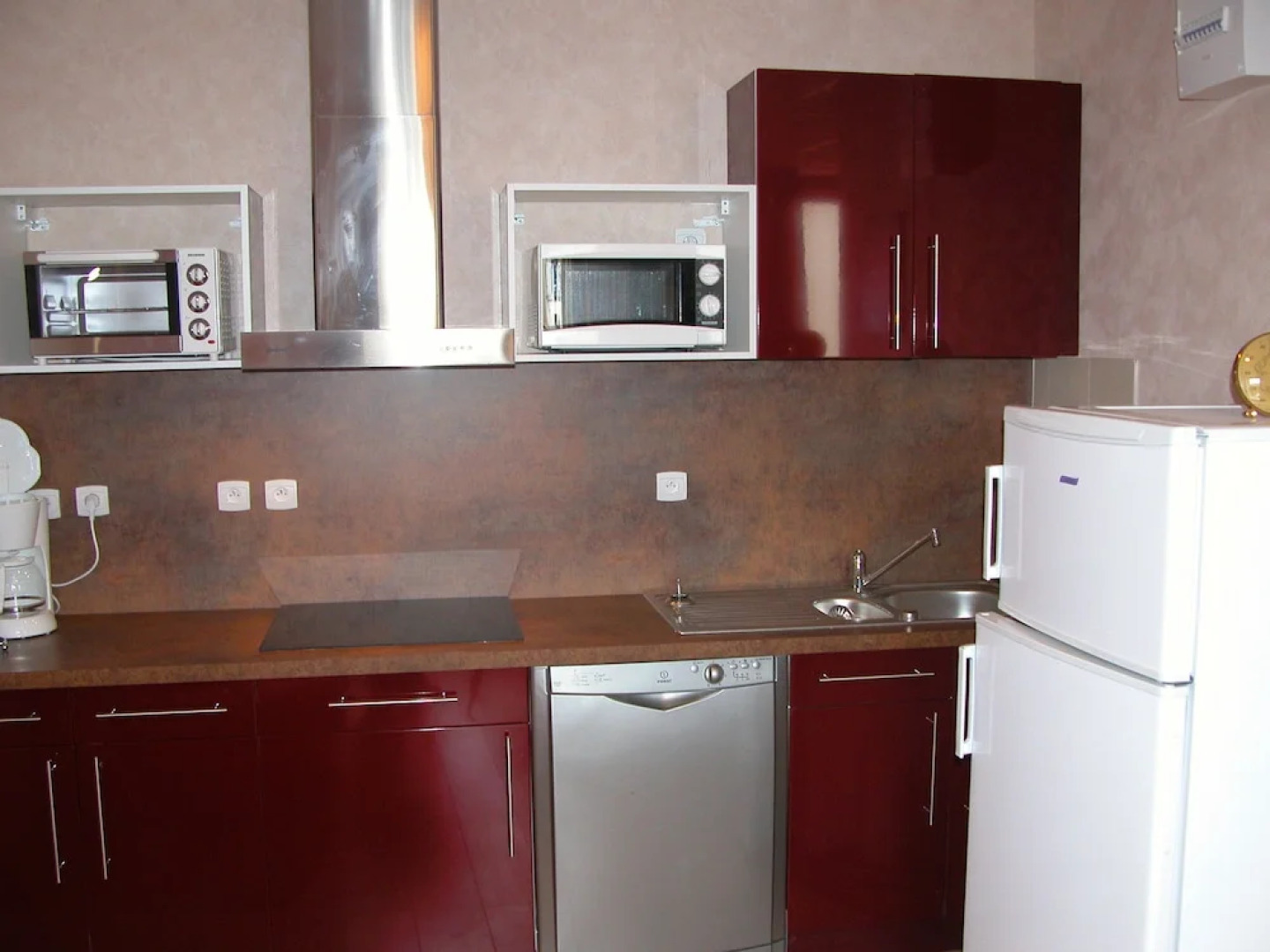 Aquanerius Residence