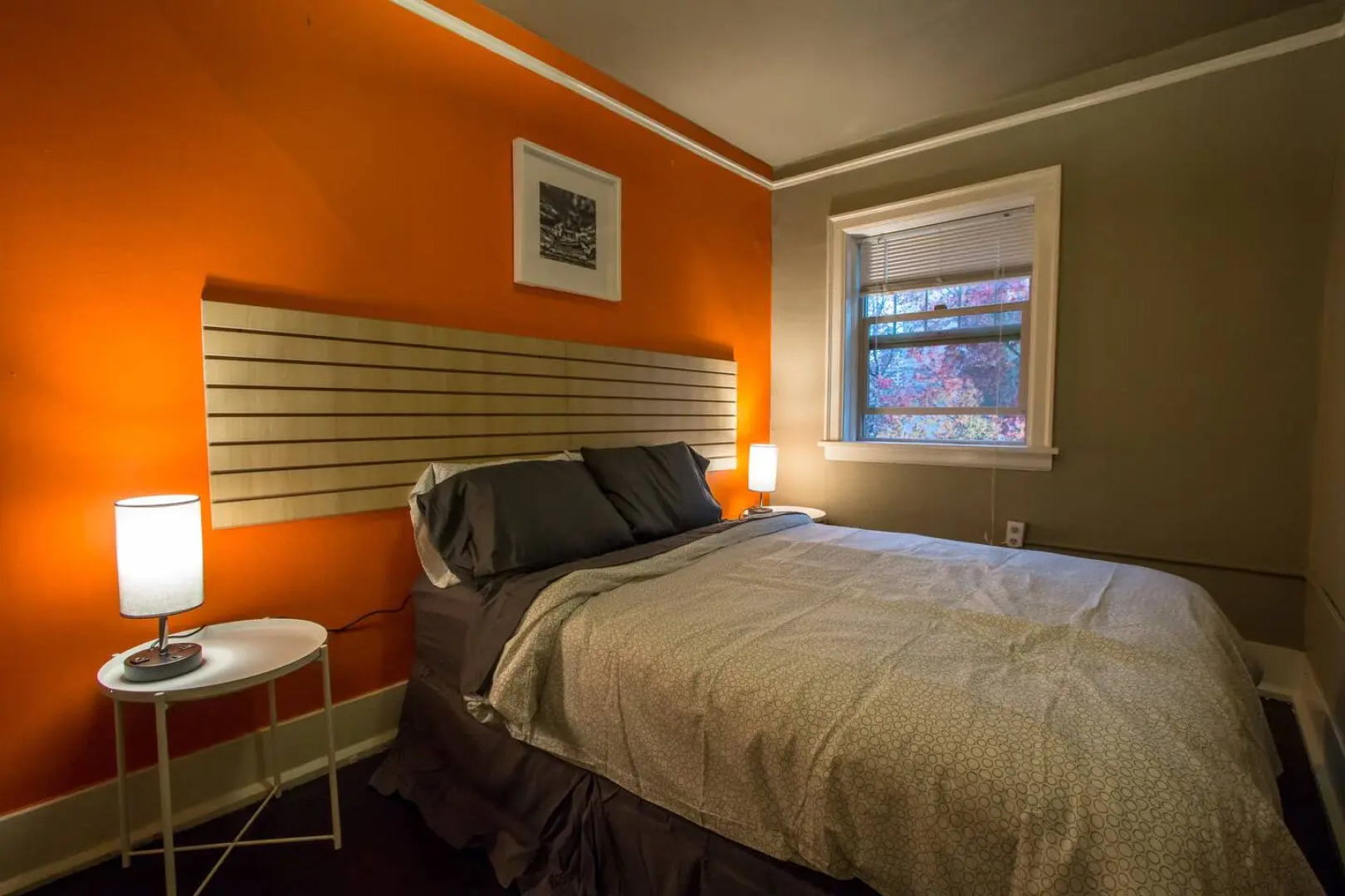 Authentic Brick Condo - Great Wifi & little extras included!