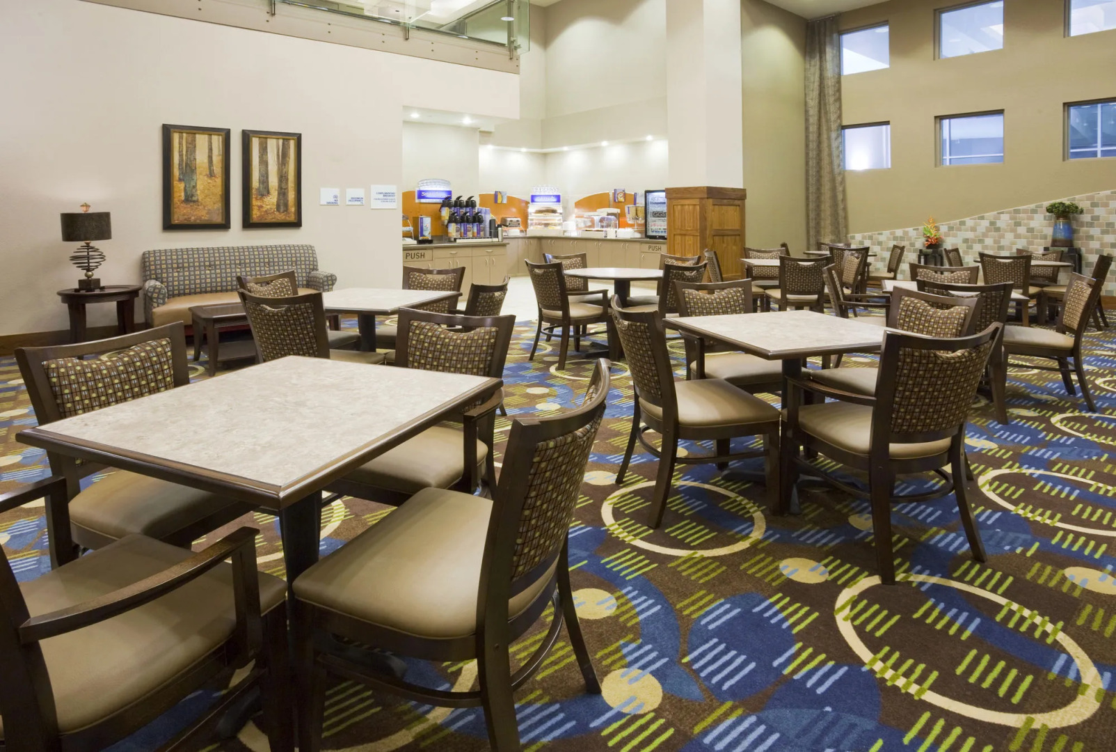 Holiday Inn Express Hotel and Suites Mankato East by IHG