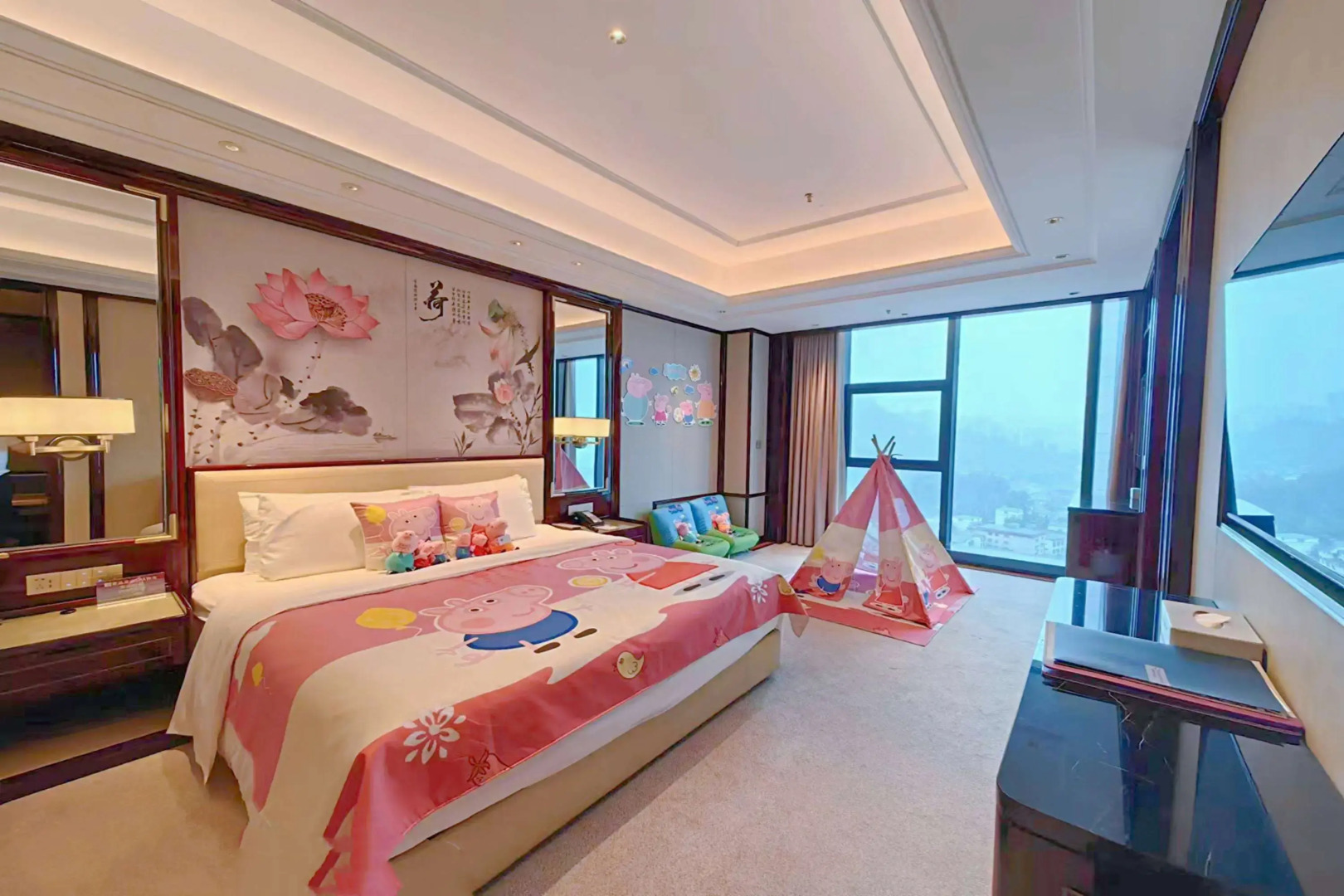 Wyndham Grand Tongren Downtown Hotel