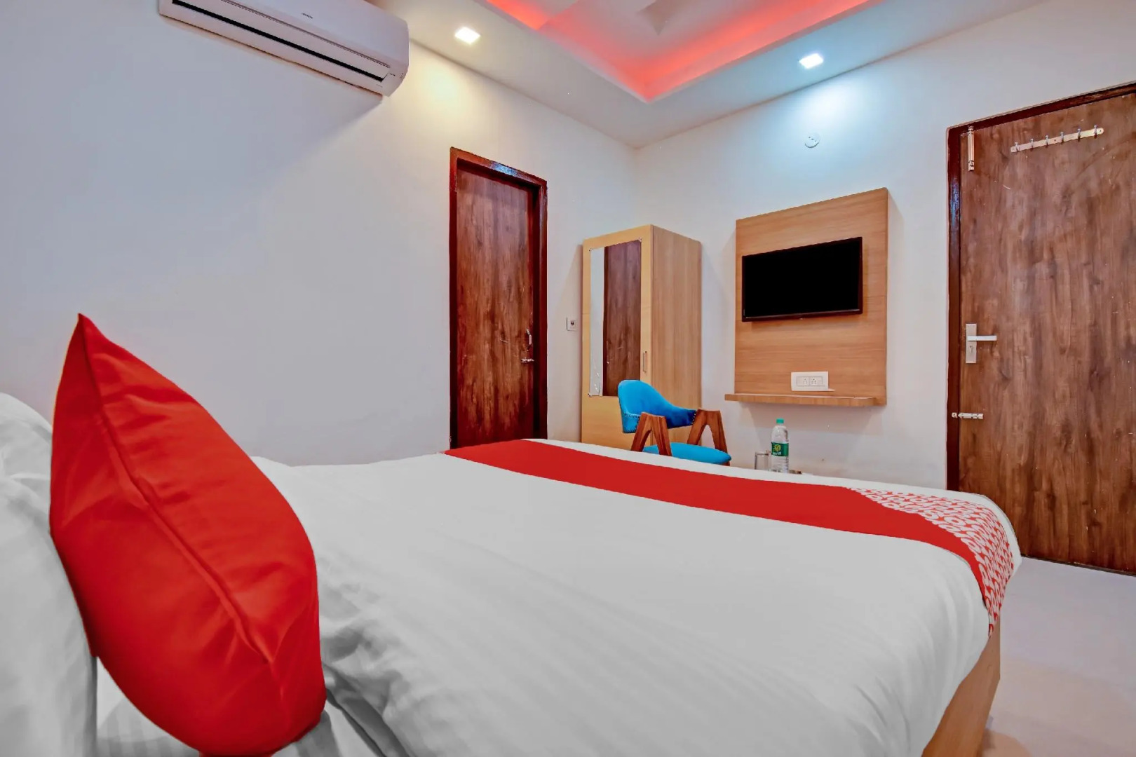 OYO 77653 Hotel Le Majestic