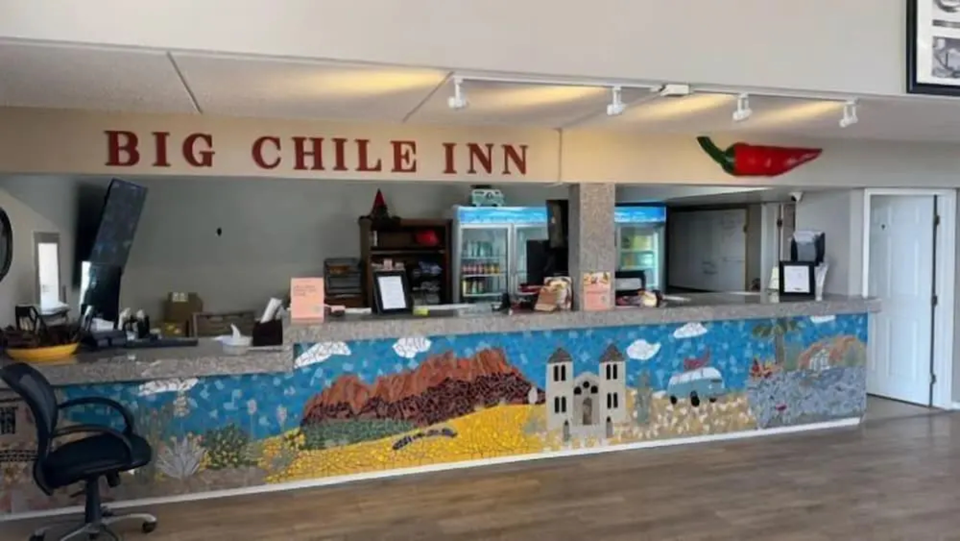 Big Chile Inn & Suites
