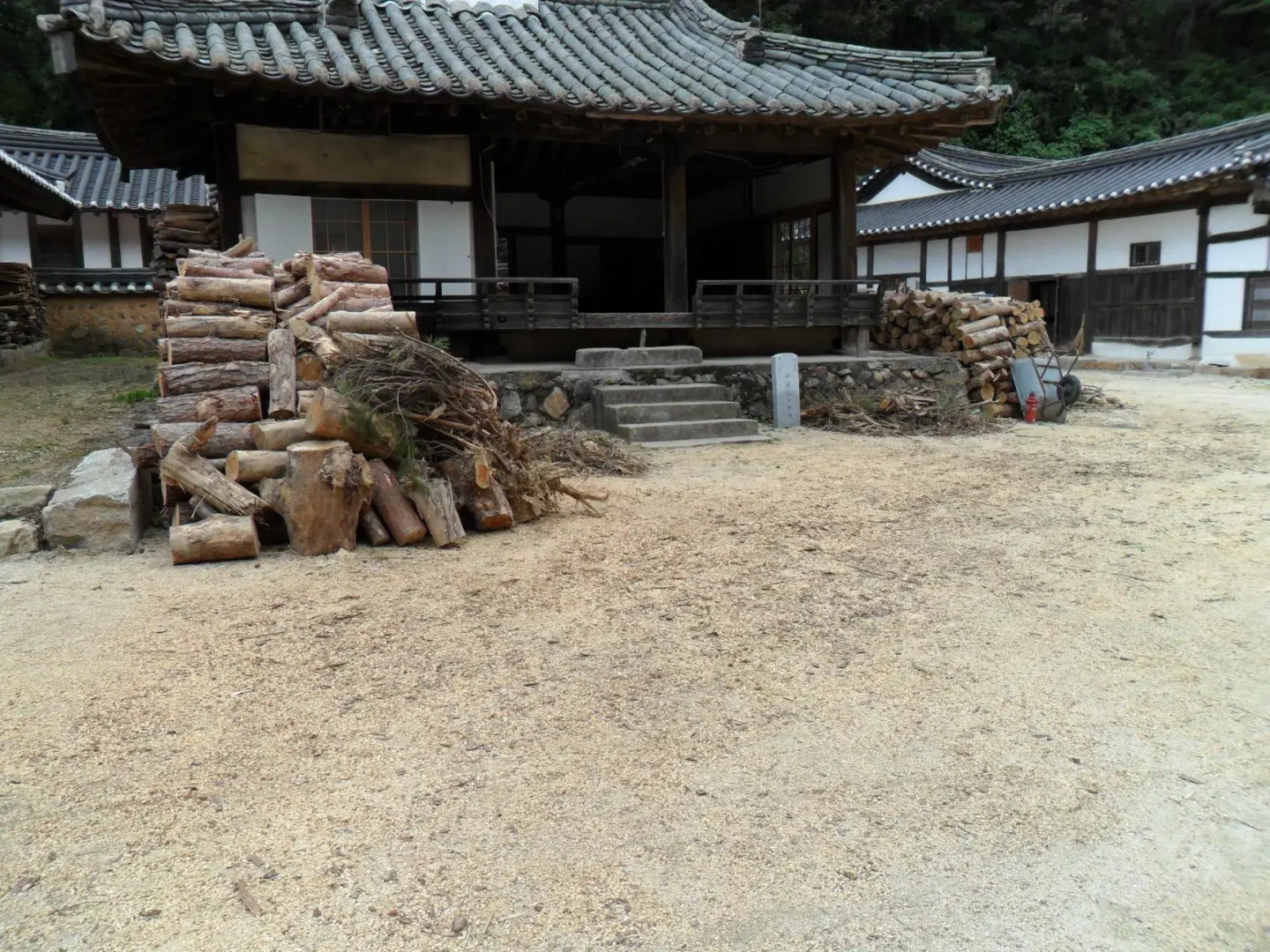 Sujoldang Hanok Guesthouse