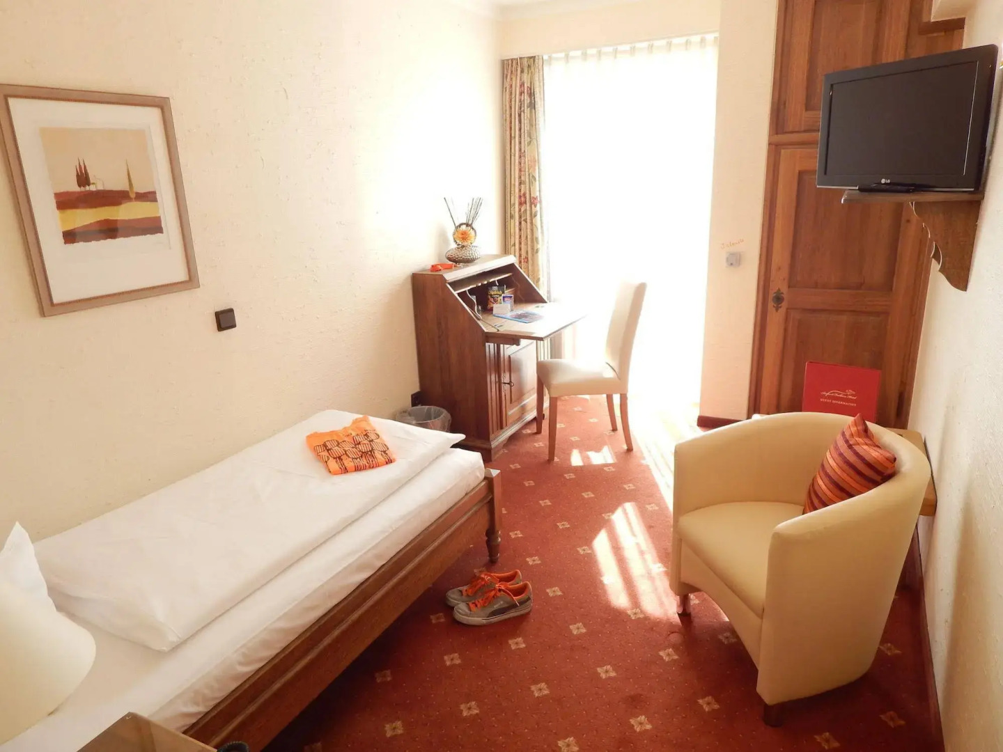 Airport Fashion Hotel