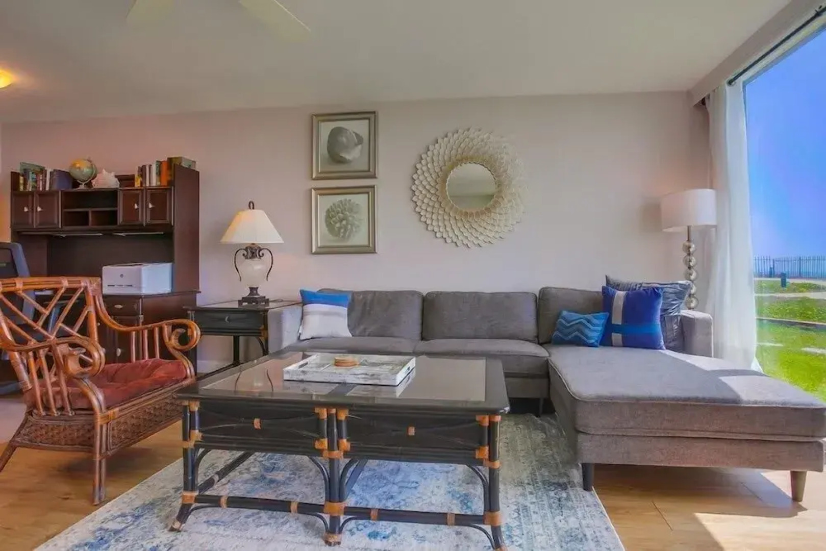 Remodeled Beachfront Condo With Pool and Beach Access Dmst14 by Redawning