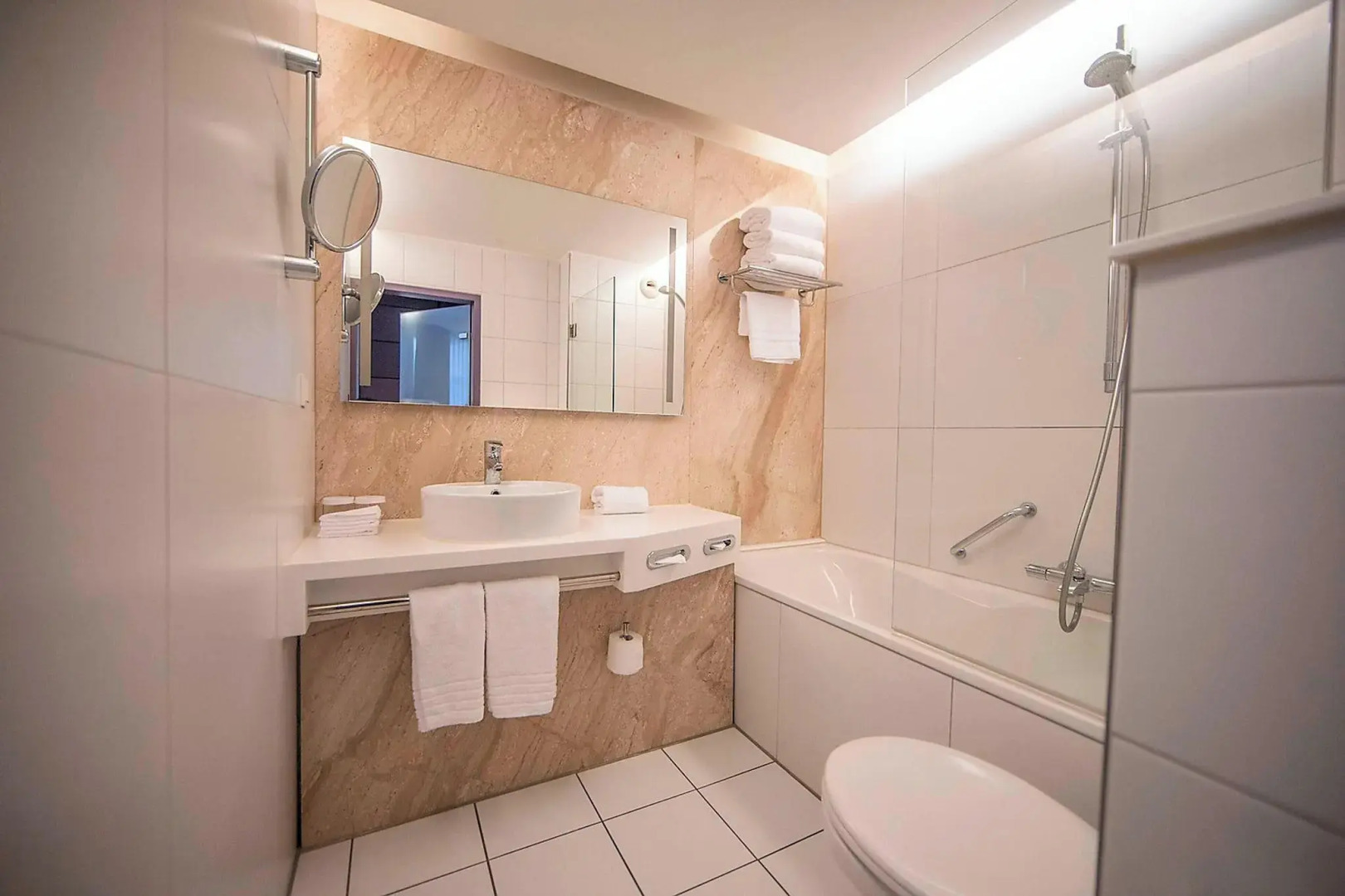 Apollo Hotel Amsterdam, a Tribute Portfolio Hotel