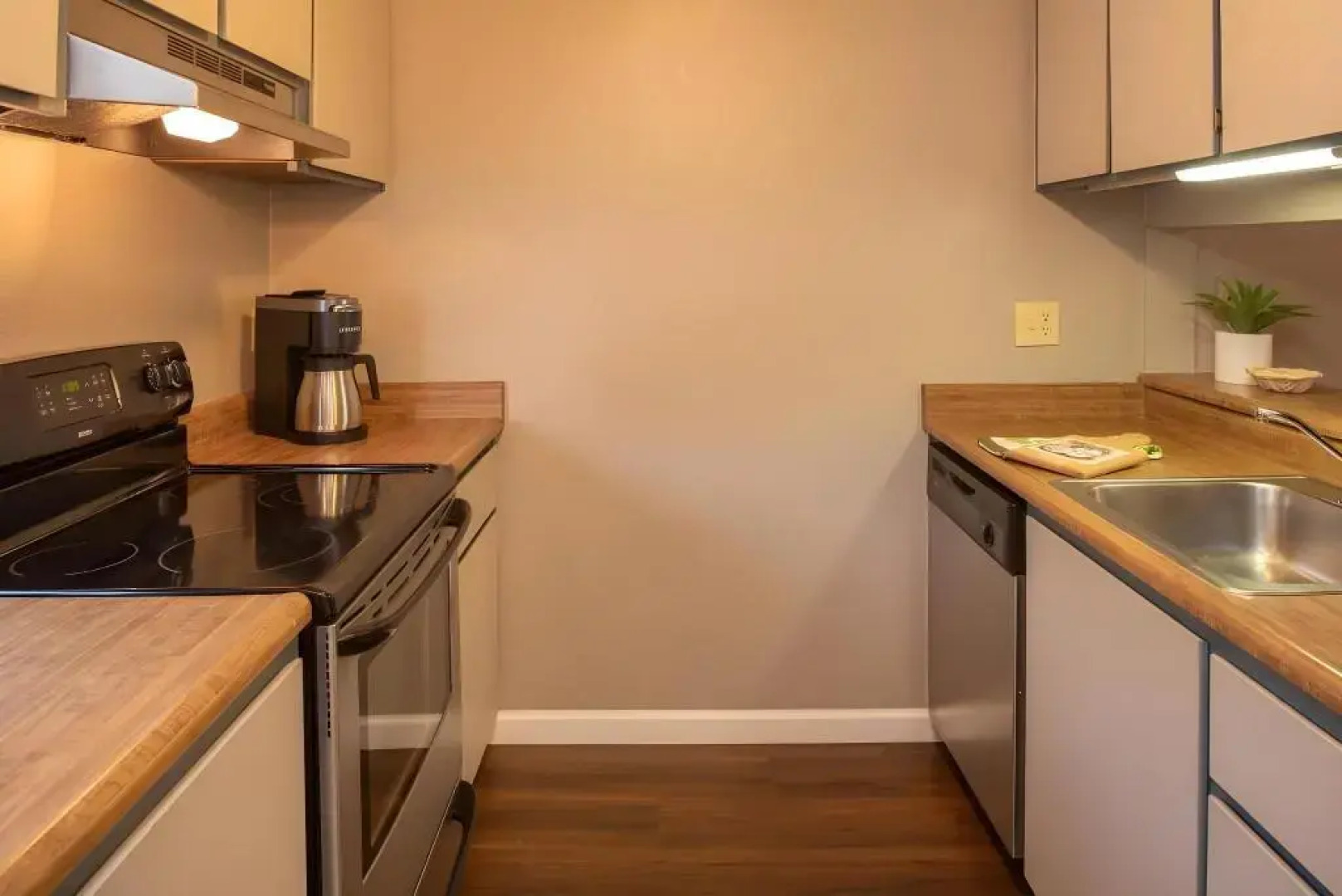 Thunderbird Resort Club