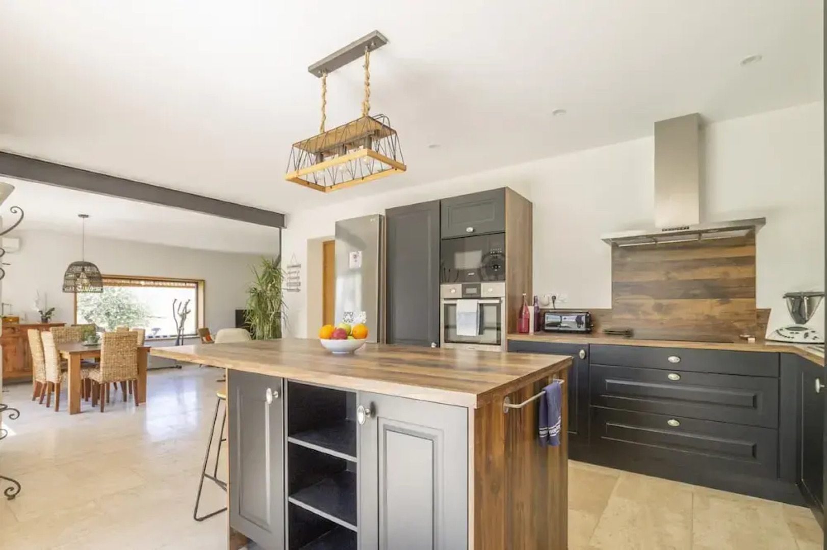 Maison des Fleurs in Ved ne