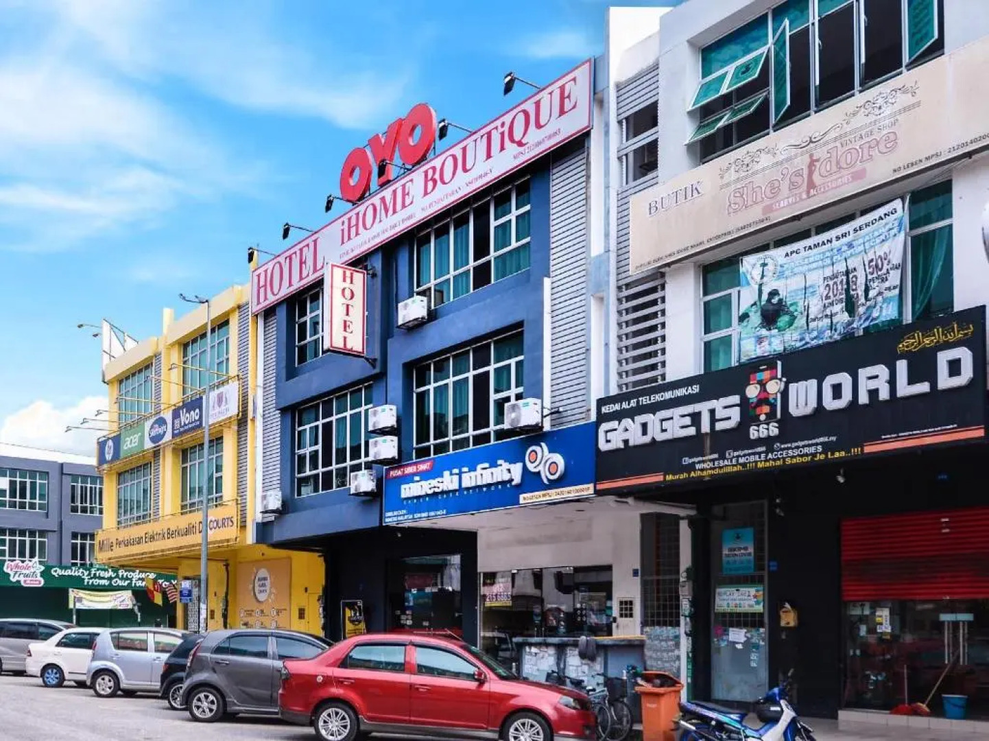 iHome Boutique Hotel