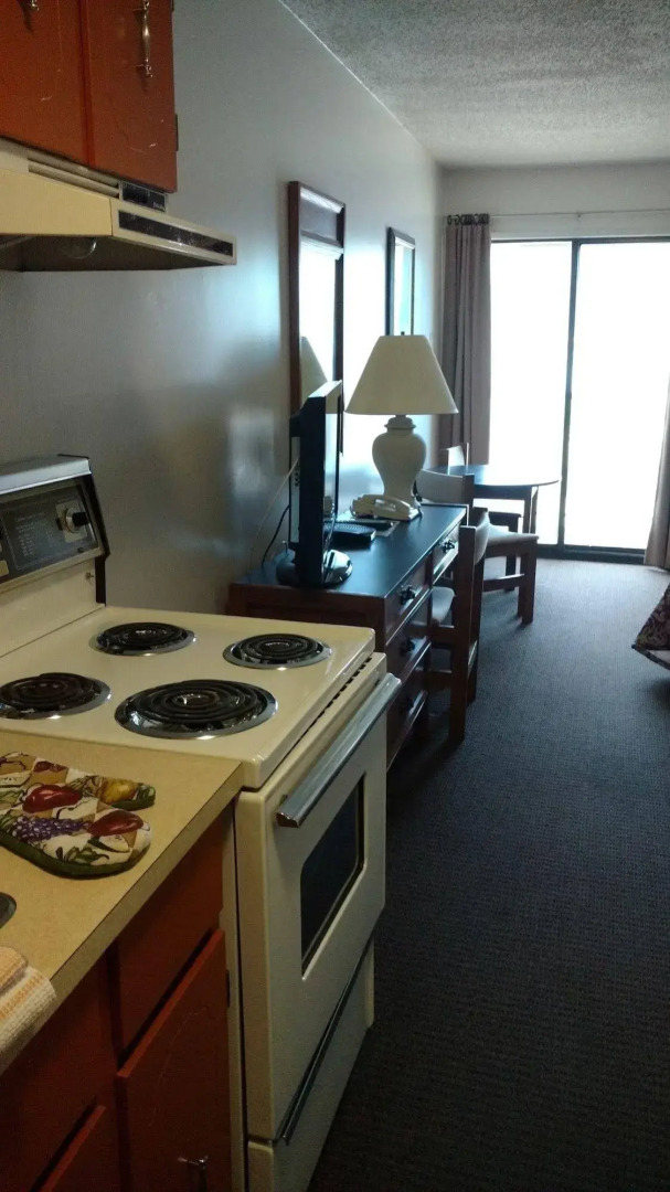 Wessex Inn By The Sea