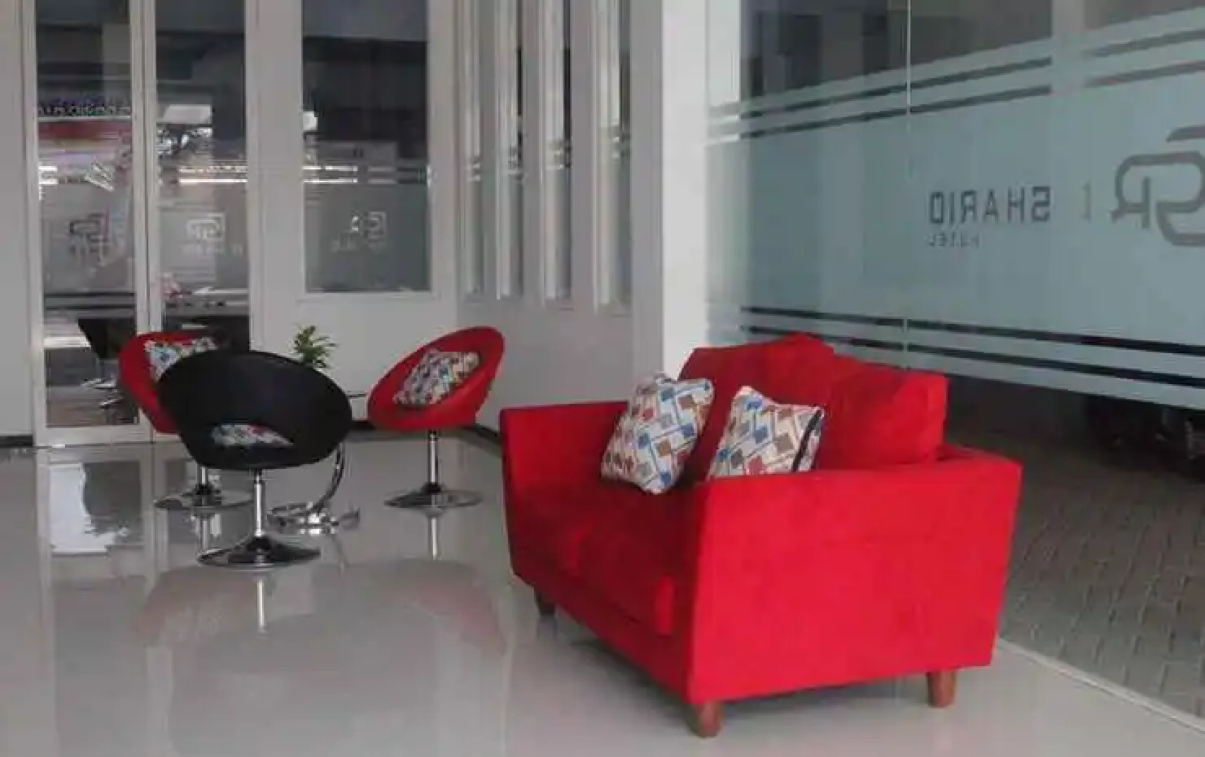 D'SHARIO Hotel Kepanjen