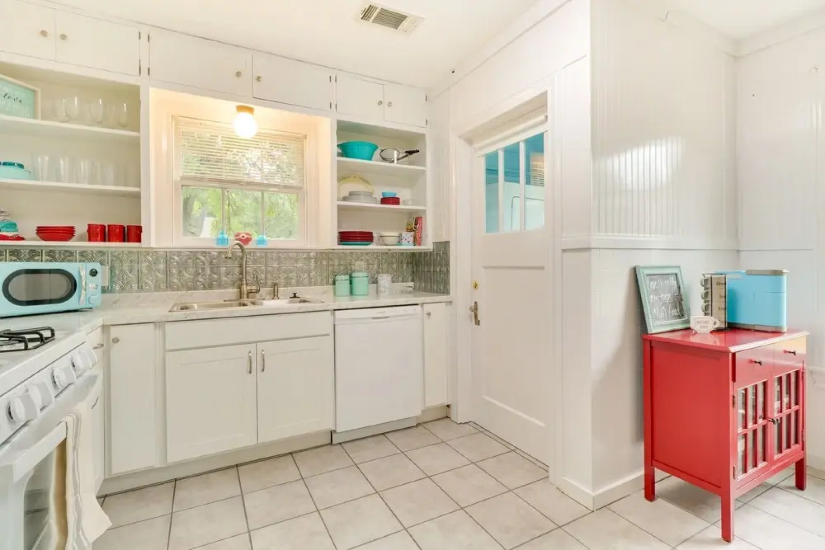 Charming Bryan Home - 3 Mi to Kyle Field!