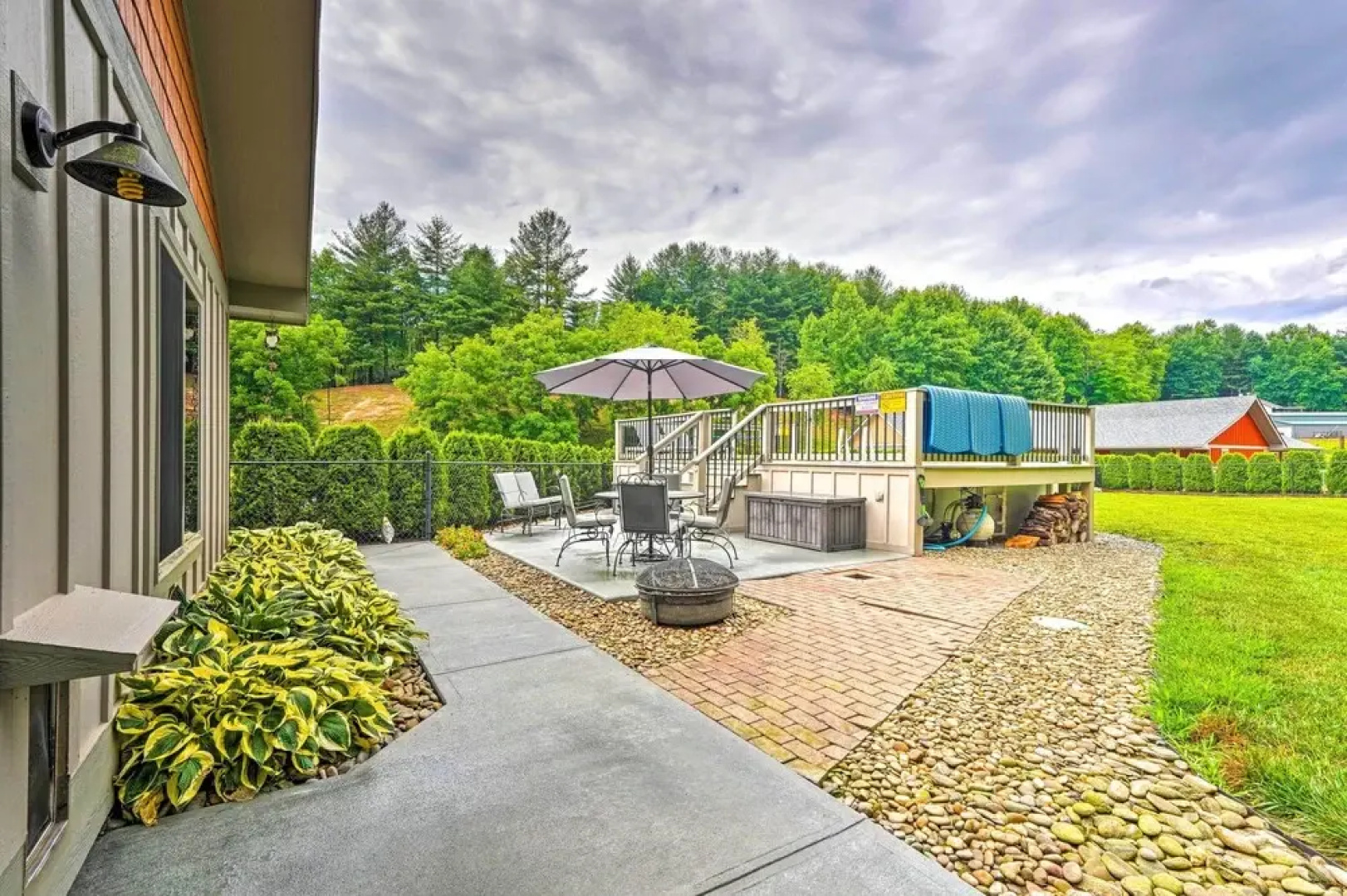 Pisgah Forest Farm Home: Outdoor Pool & Games