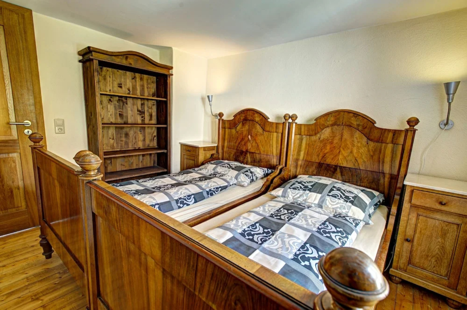 Nengshof - Haus Königskerze