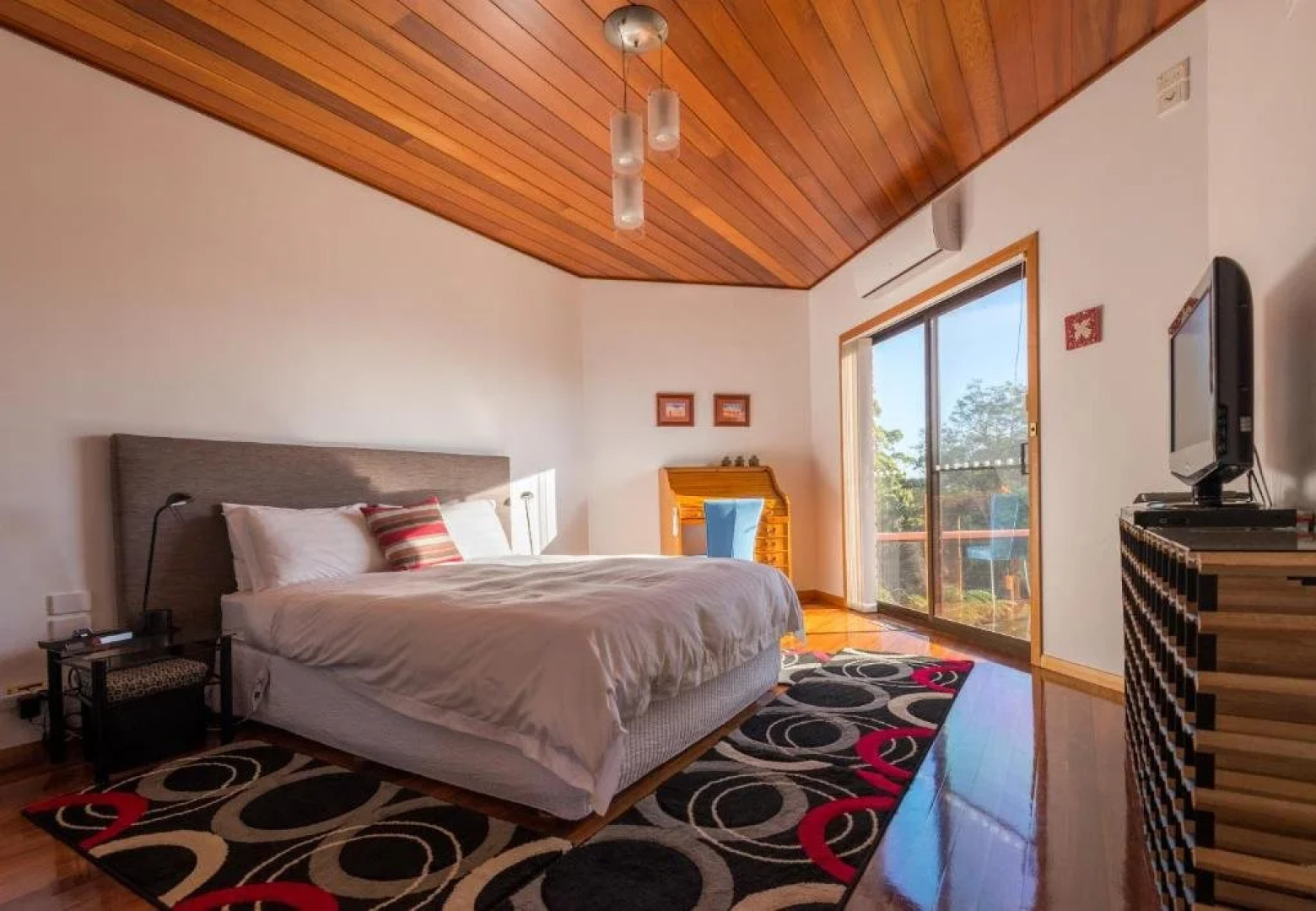 Bed and Breakfast @21