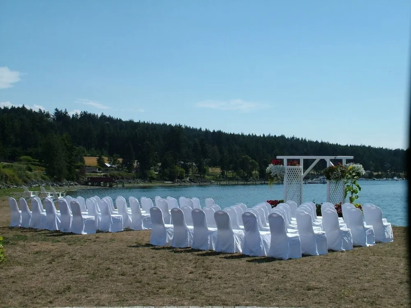 Lopez Islander Resort