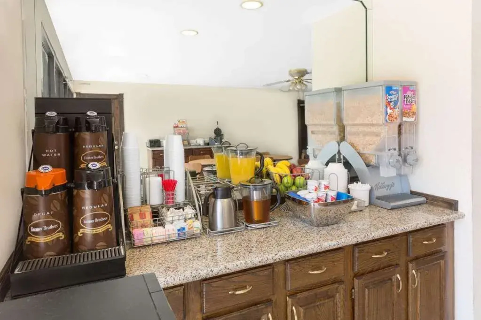 Super 8 Ocean Springs Biloxi