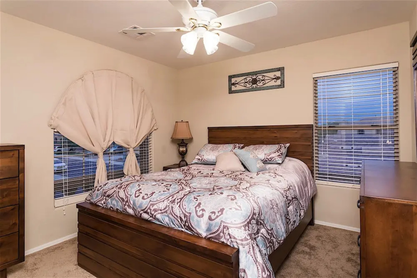 Valley of the Sun 5 BR by Casago