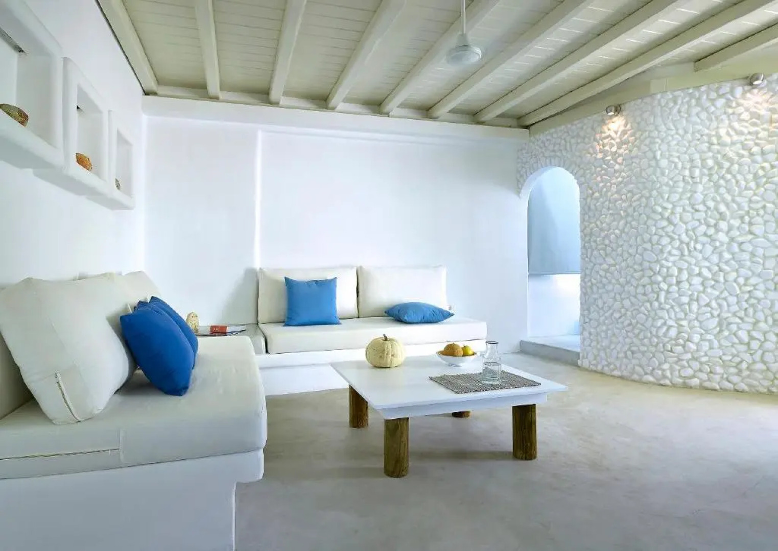 Delmar Apartments & Suites - Delmar Collection