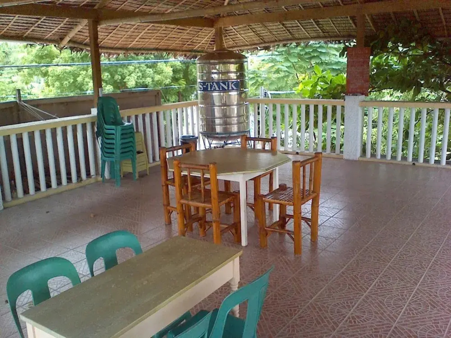 OYO 638 Randy's Bantayan Island Resort Santa Fe