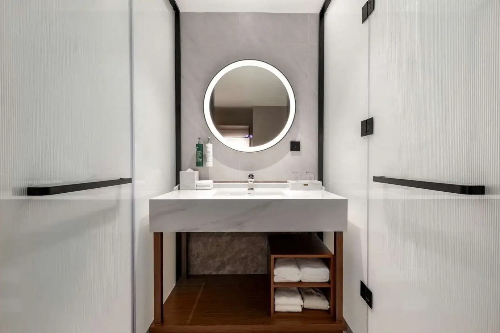 Hilton Garden Inn Xingyi Wanfenglin