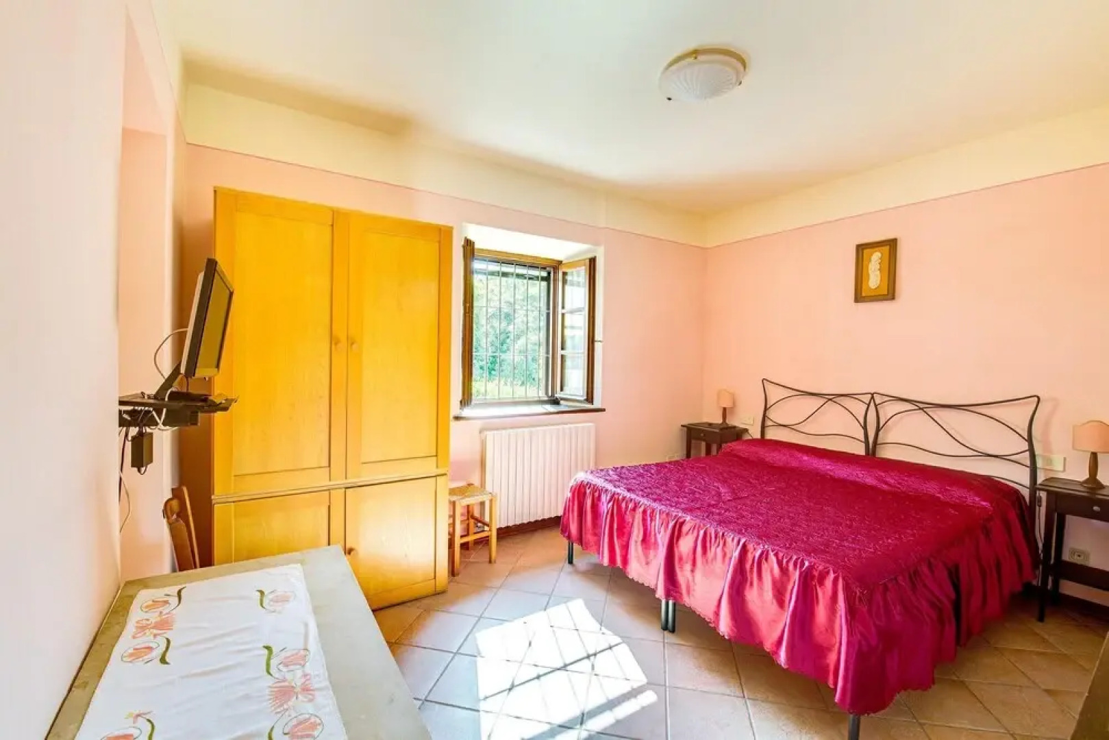 House With 3 Bedrooms in Castelnuovo di Garfagnana, With Furnished Ter