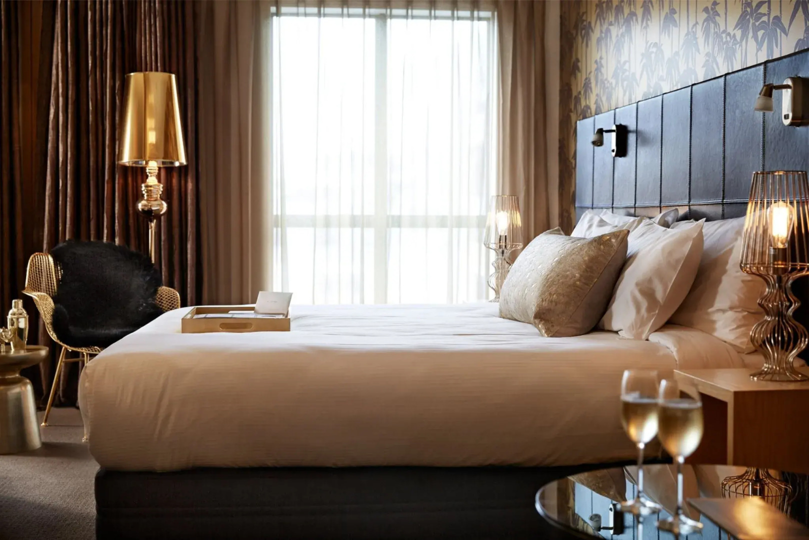 Museum Apartment Hotel, Independent Collection by EVT