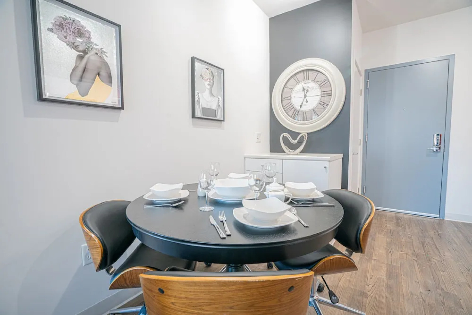 Washington DC Luxury Suites by H