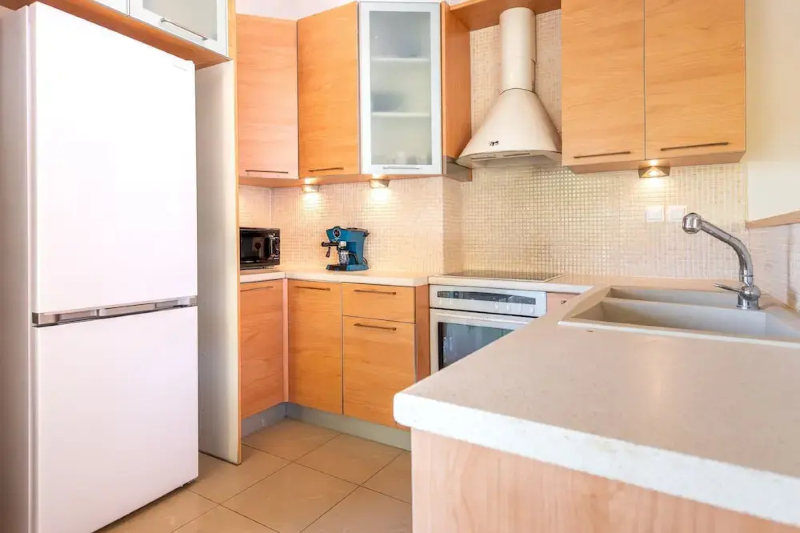 Phaedrus Living Moschato City Flat