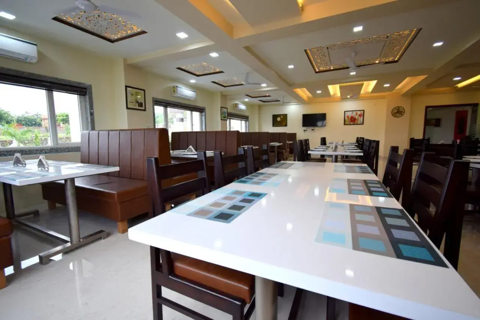 The Sky Imperial  Hotel Gopal Darshan