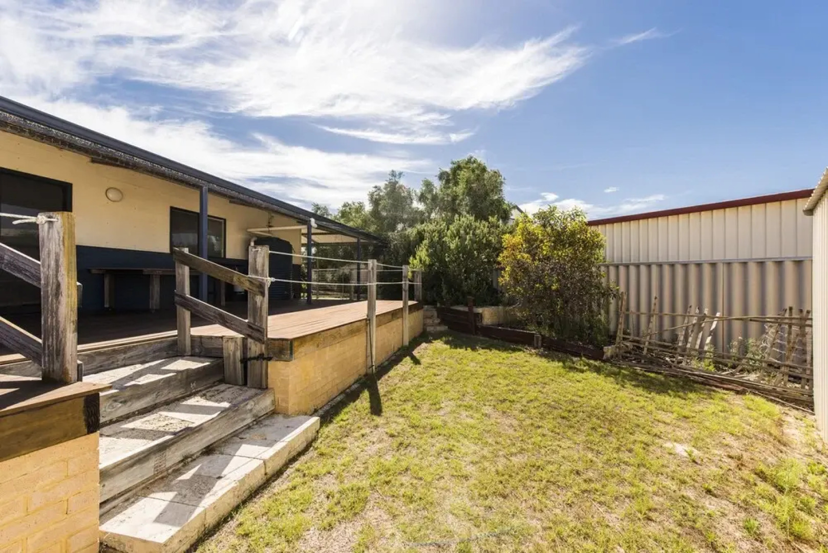 Uppy's Shack - Quiet Location Close to Beach Pet Friendly