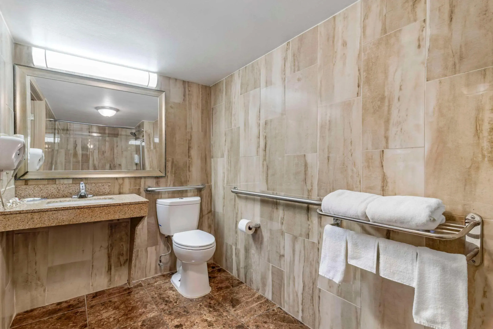 Quality Inn & Suites Morrow Atlanta South