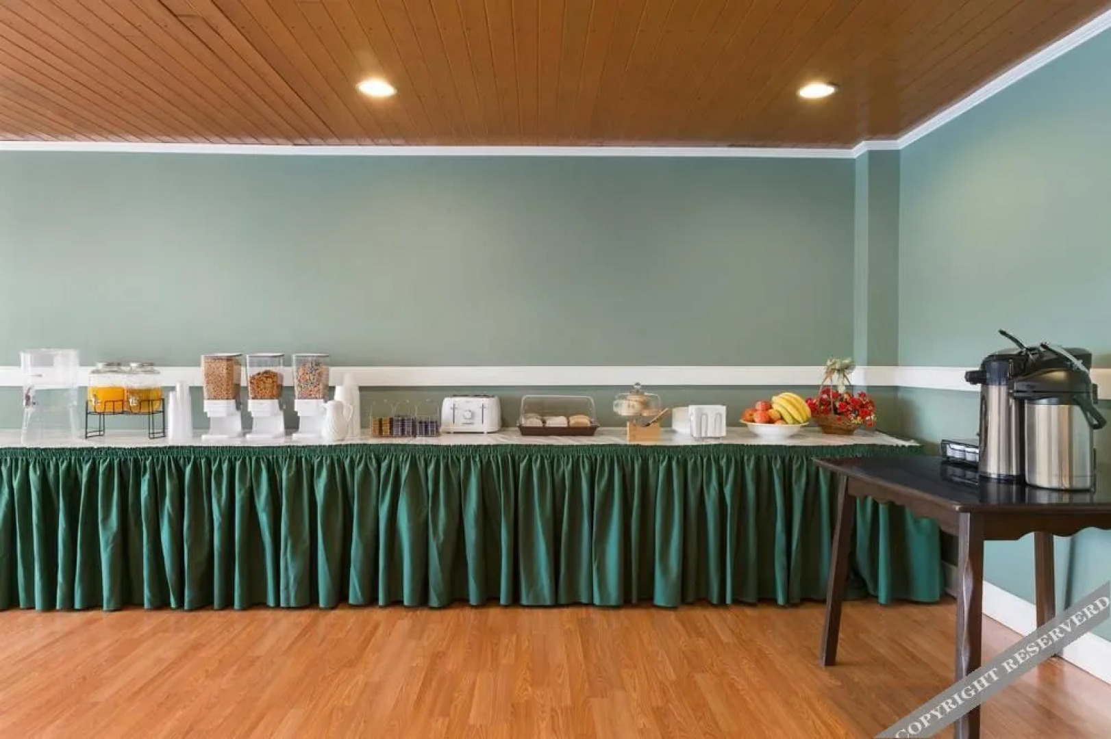 Thriftlodge Cape Breton