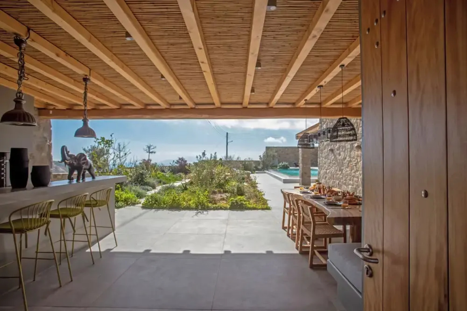 Mykonian Luxury Villa Filyra with Pool