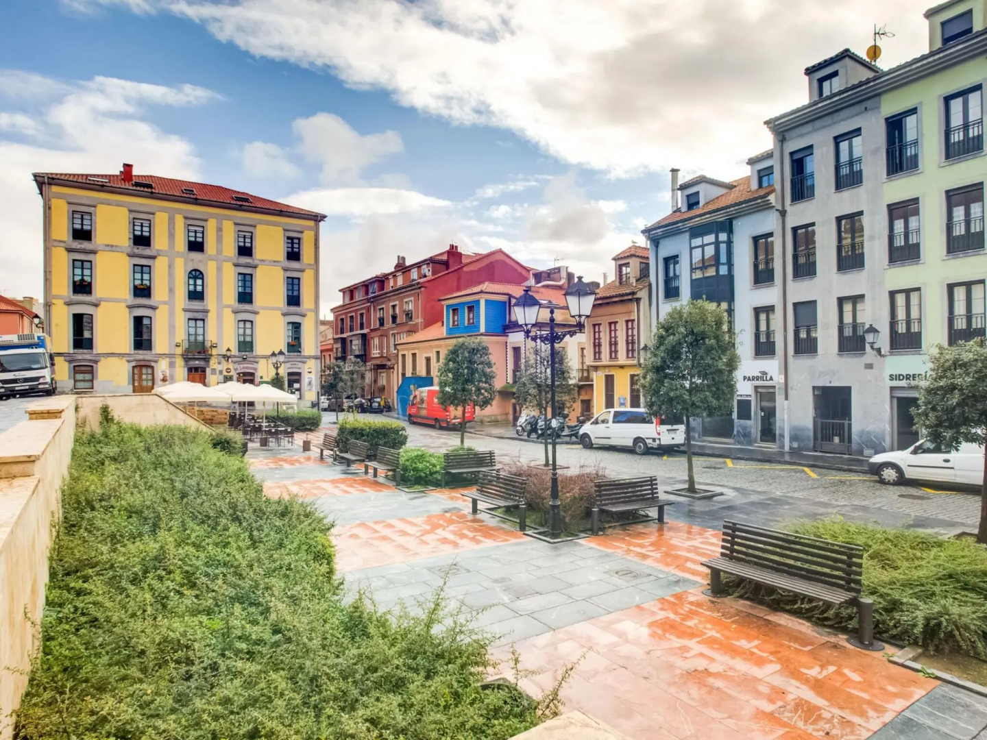 Charming Apartment in Gijón near Seabeach