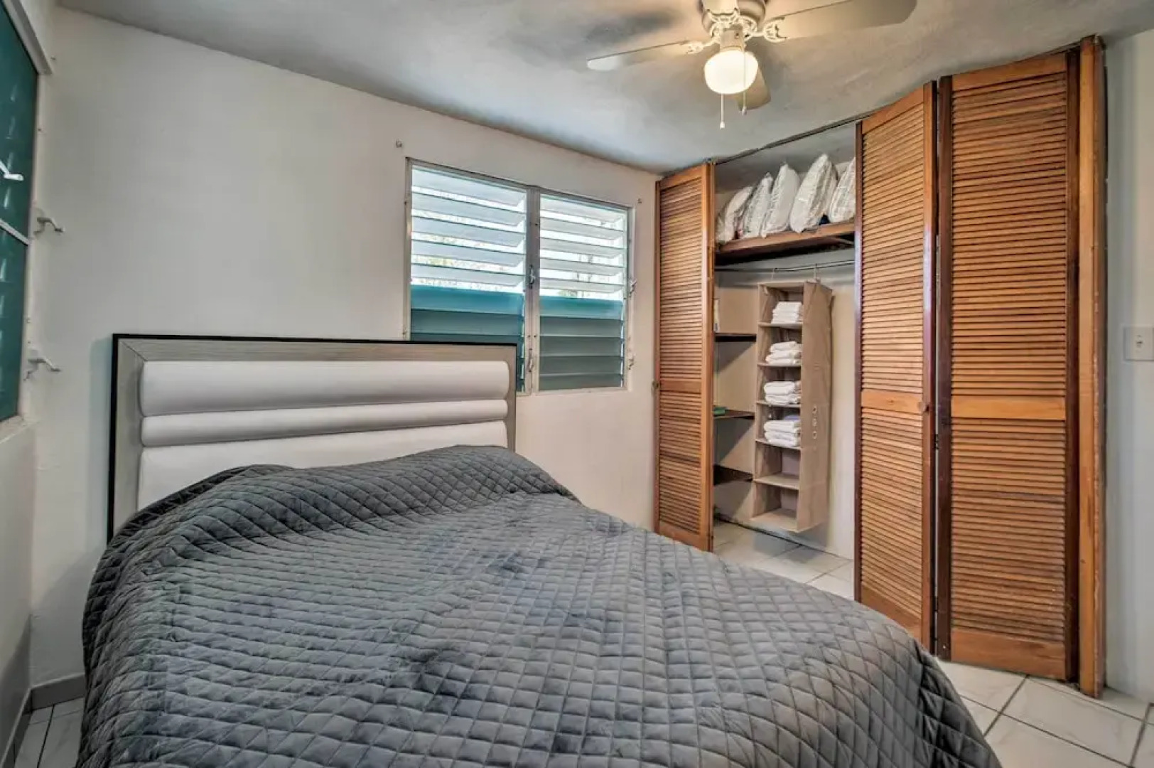 Hilltop Luquillo Home - 5 Mi to El Yunque Frst