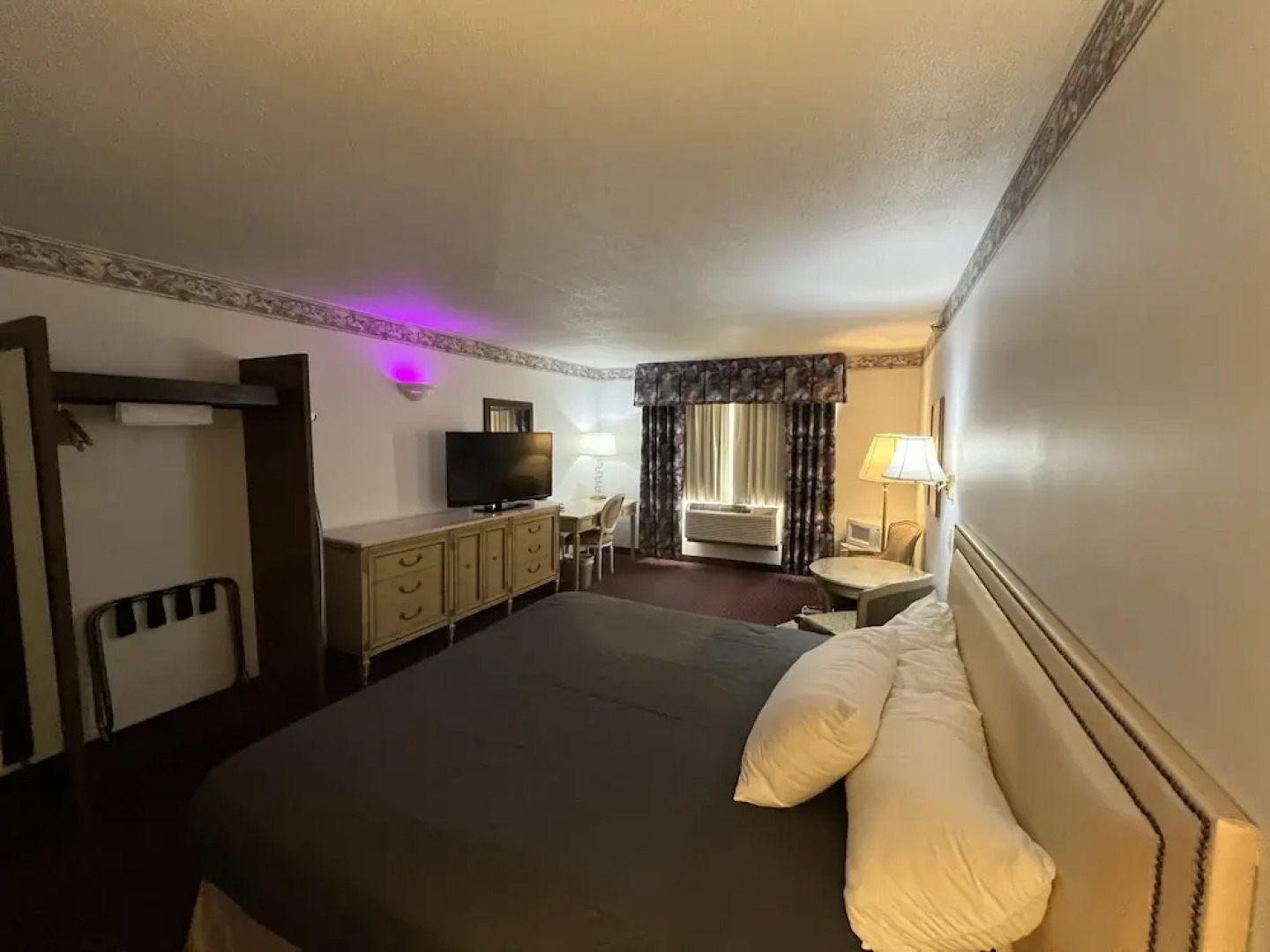 Presque Isle Inn & Convention Center