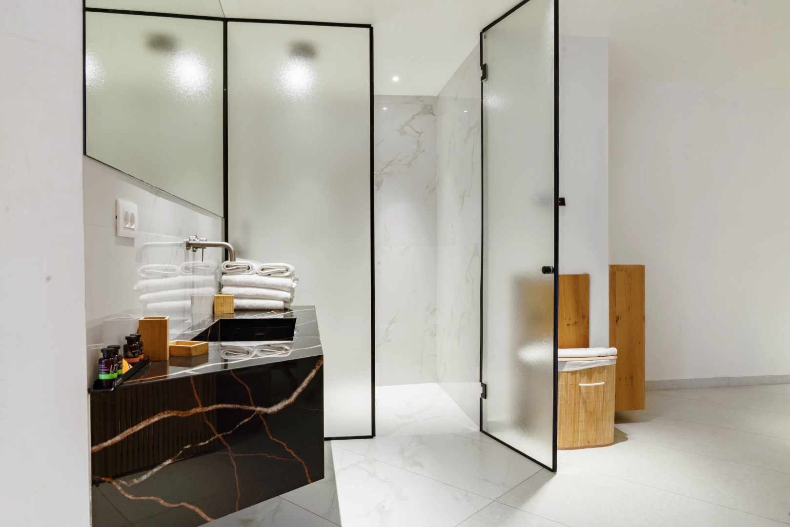 Mykonos Dove Beachfront Hotel