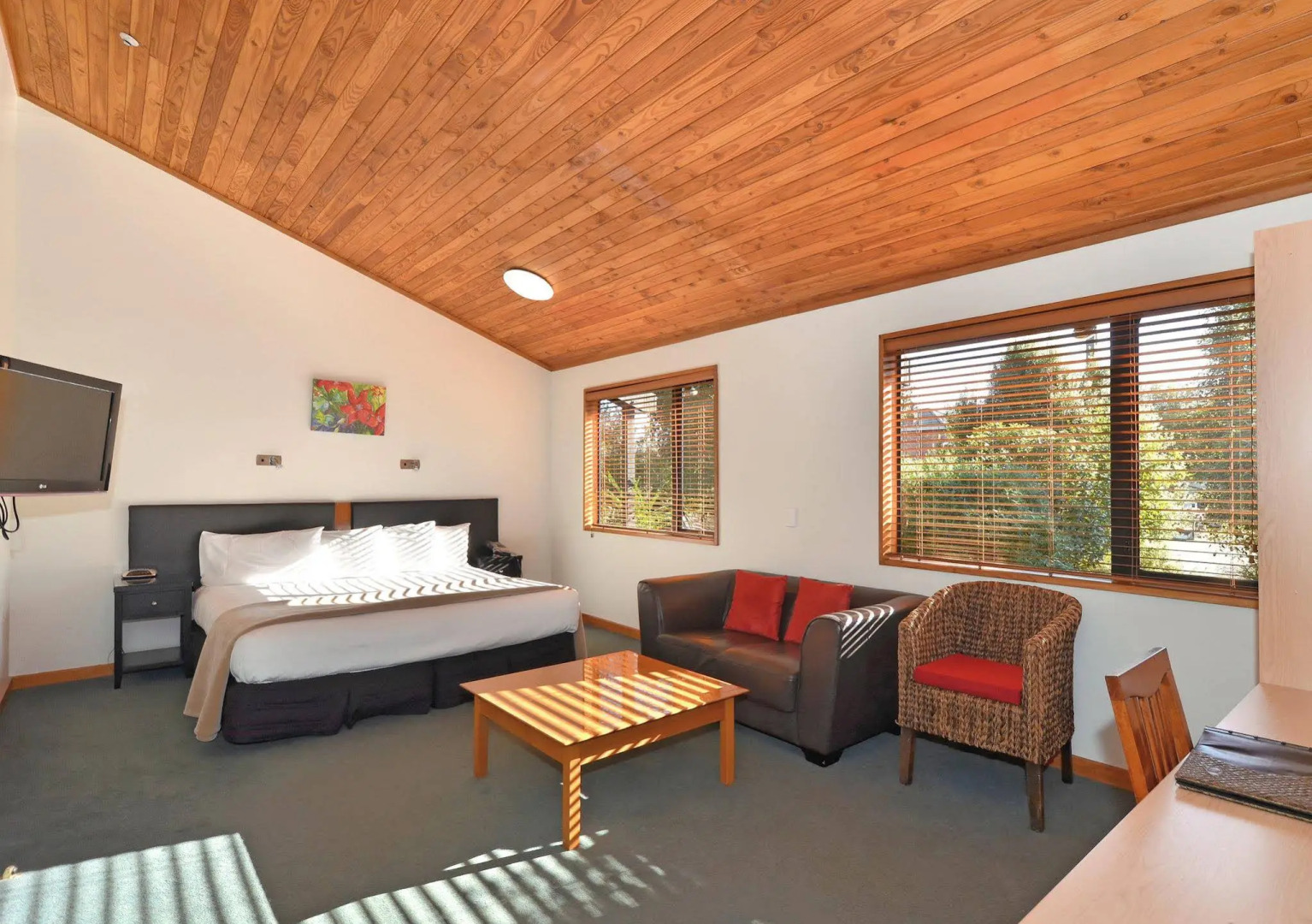 Riverside Hotel Marlborough