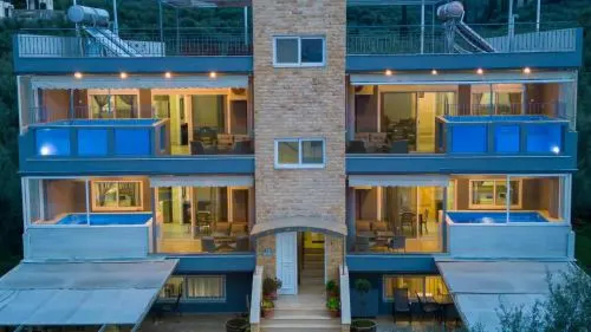 Paliochora Apartments