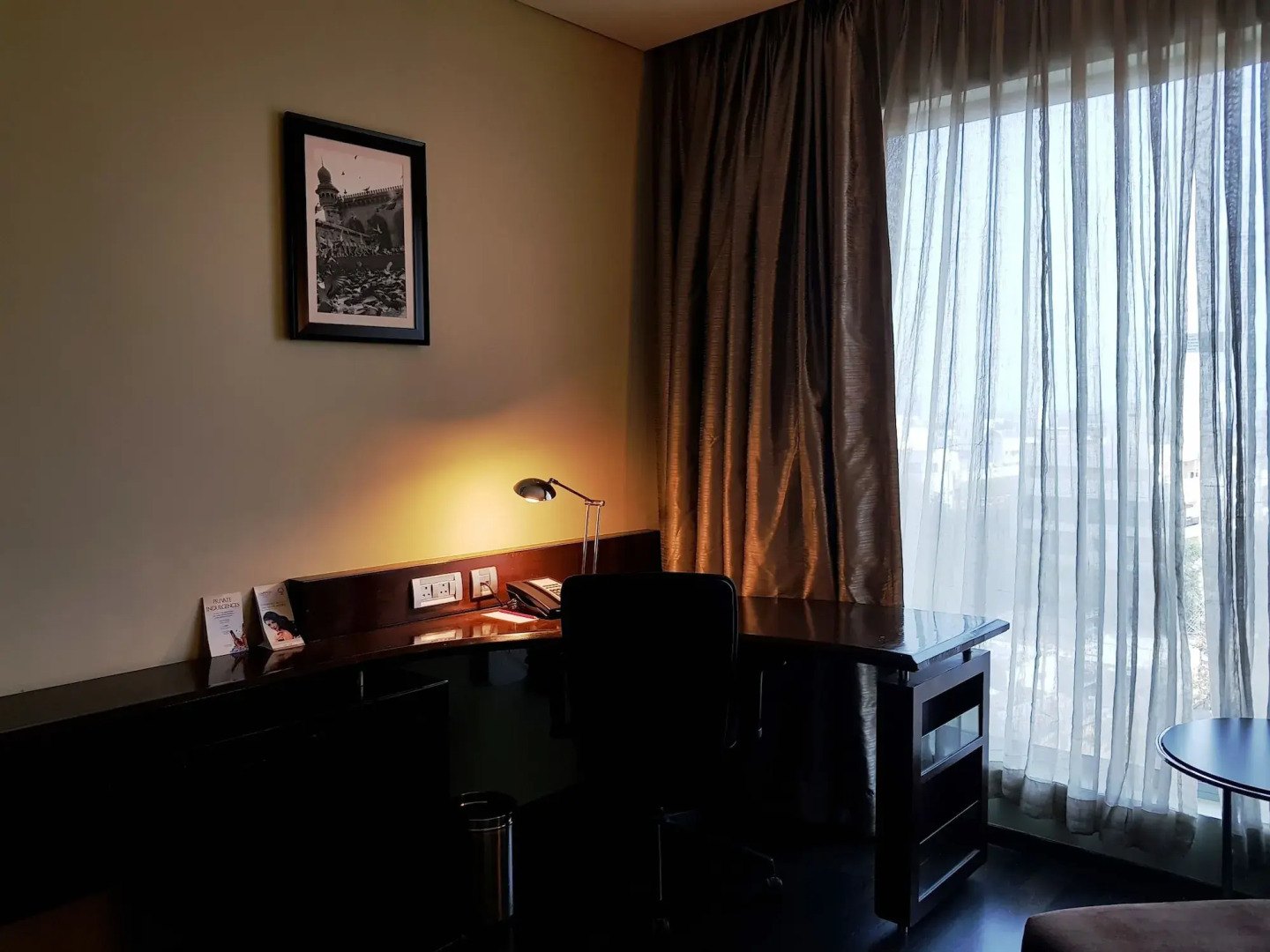 Vivanta Hyderabad, Begumpet